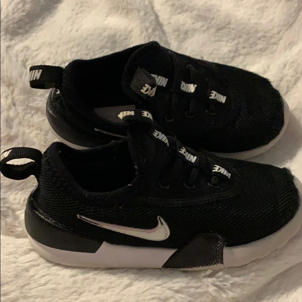 Nike Ashin Modern